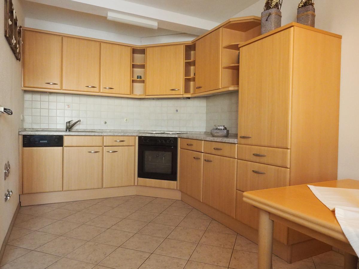 Herbst Apartment *